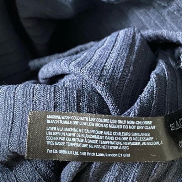 FP Movement Free People Oversized Navy Blue Ribbed Turtleneck Sweater XS - Picture 9 of 14